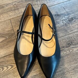 Marc Fisher Black Pointed Mary Jane Flats with Slim Strap 8.5 NWOT
